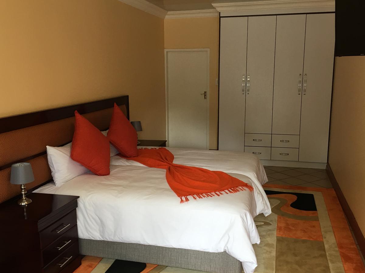 Riverton Manor Центурион Экстерьер фото